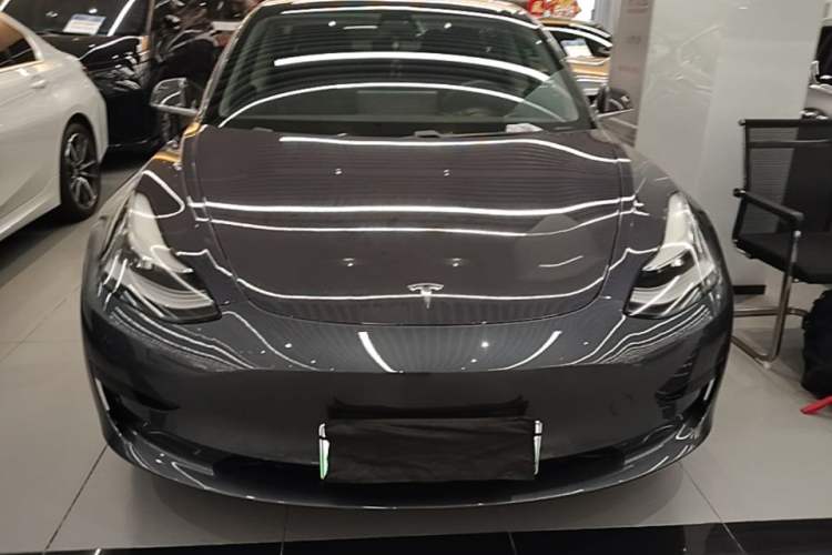 Used Tesla Model 3 2019 Standard Range Rear-Drive Upgraded Version Front