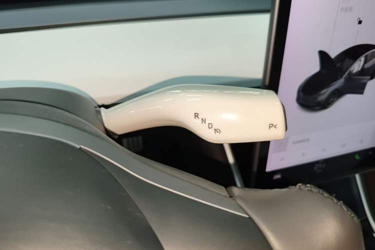 Used Tesla Model 3 2019 Performance High-Performance All-Wheel-Drive Version Gear Lever