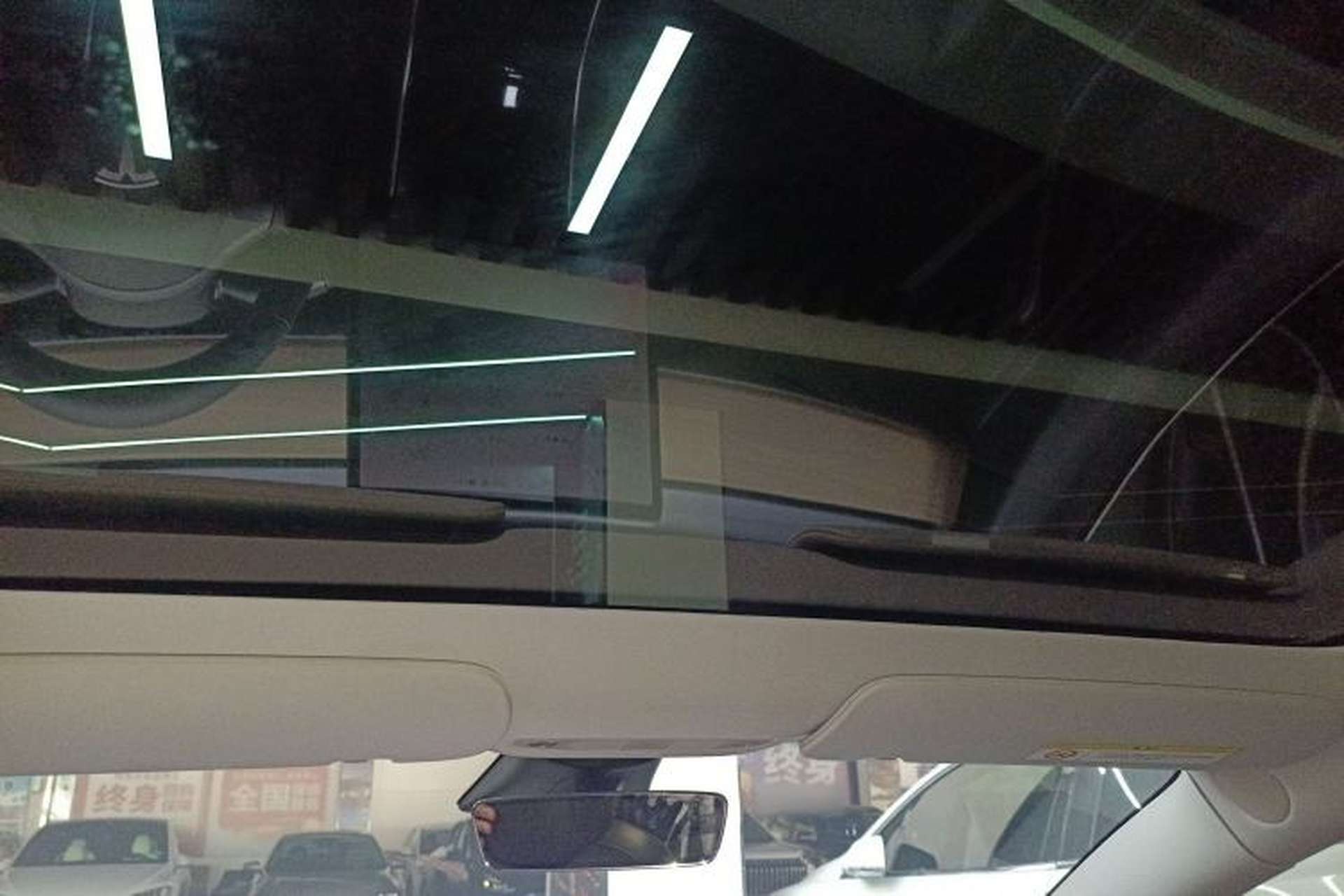 Used Tesla Model 3 2019 Long-Range All-Wheel-Drive Version Headliner