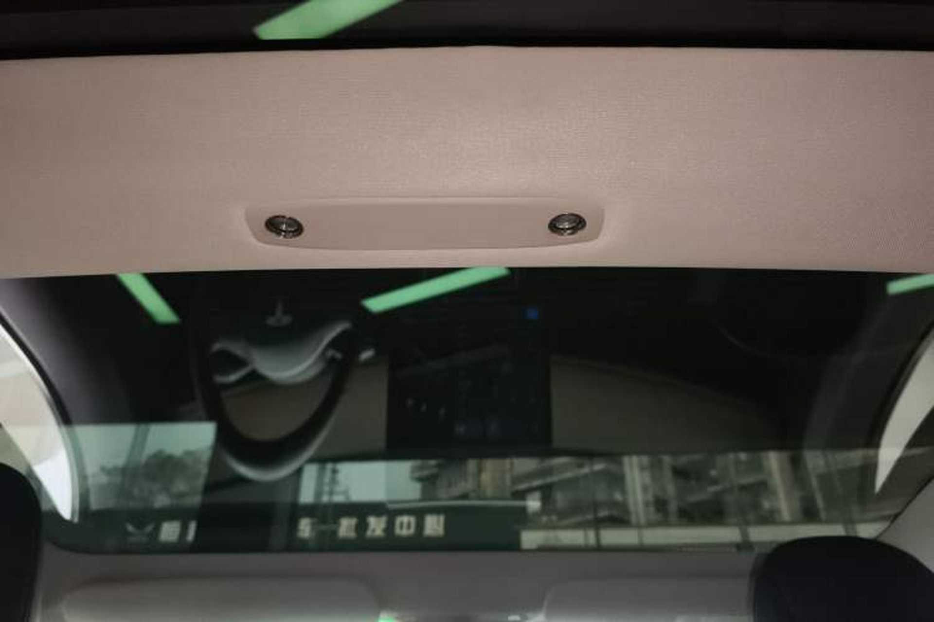 Used Tesla Model 3 2019 Long-Range All-Wheel-Drive Version Headliner