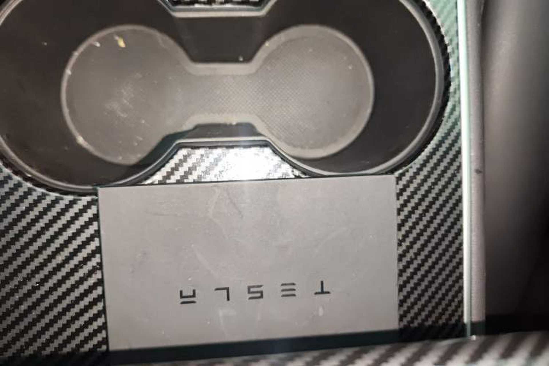 Used Tesla Model 3 2019 Long-Range All-Wheel-Drive Version Interior 1