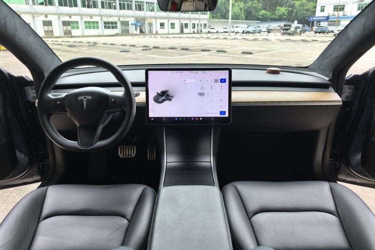Used Tesla Model 3 2019 Performance High-Performance All-Wheel-Drive Version Interior 2