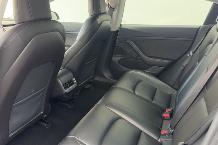 Used Tesla Model 3 2019 Standard Range Rear-Drive Upgraded Version Interior 2