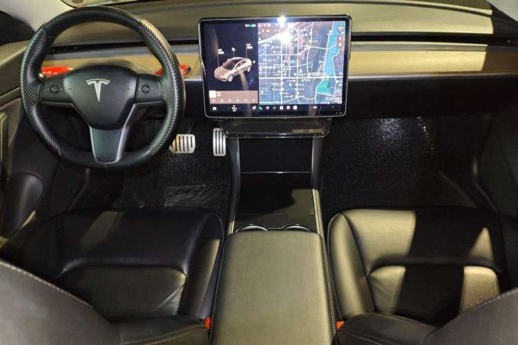 Used Tesla Model 3 2019 Performance High-Performance All-Wheel-Drive Version Interior 2