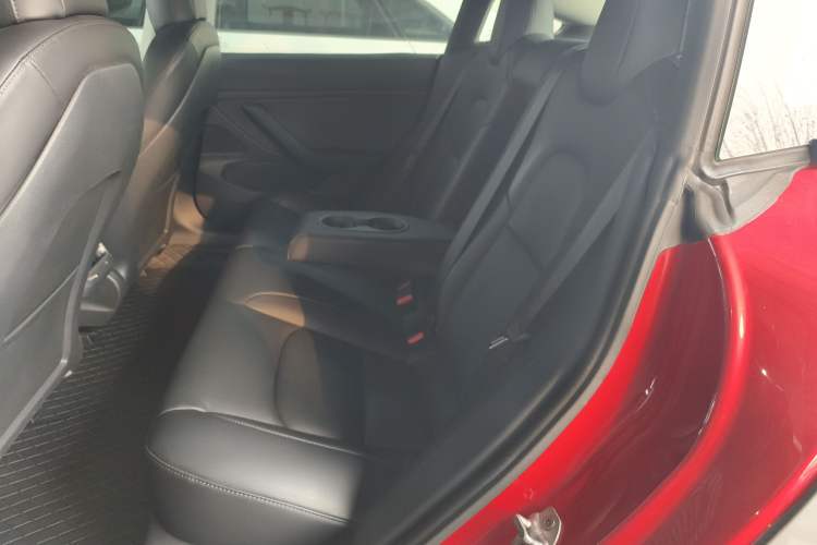 Used Tesla Model 3 2019 Standard Range Rear-Drive Upgraded Version Interior 4
