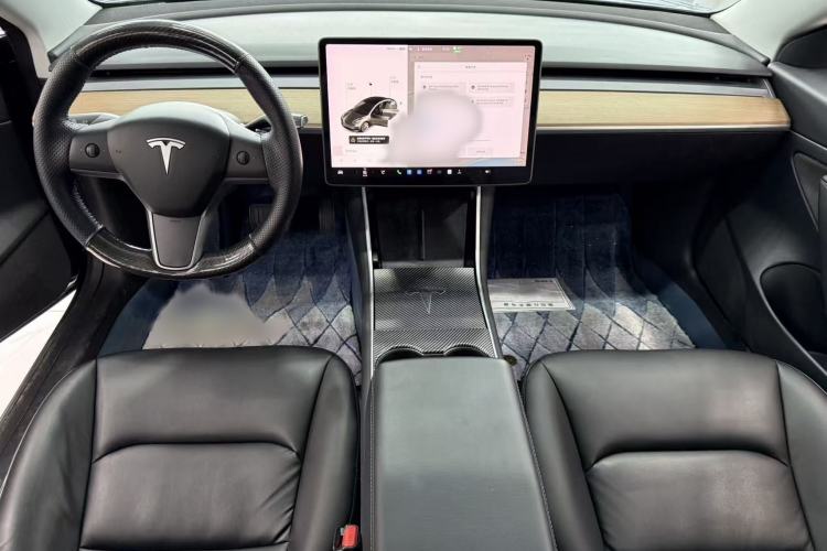 Used Tesla Model 3 2019 Standard Range Rear-Drive Upgraded Version Interior 4