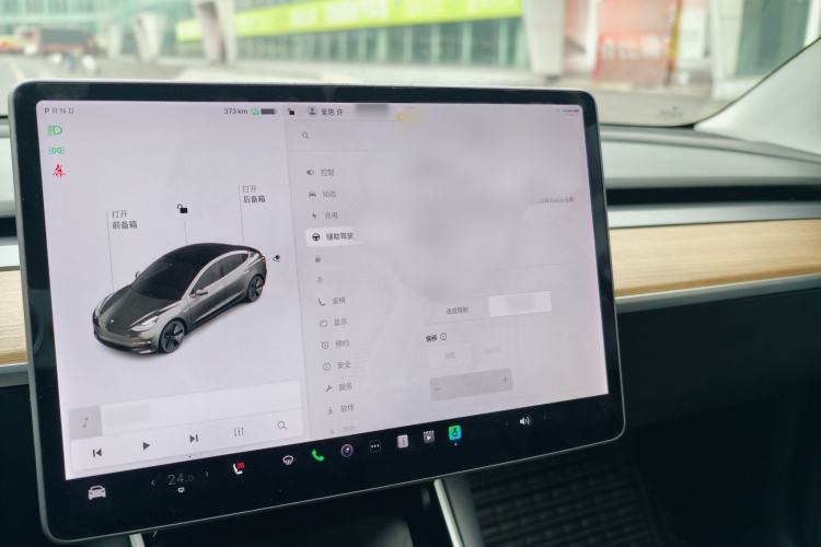 Used Tesla Model 3 2019 Long-Range All-Wheel-Drive Version Interior 7