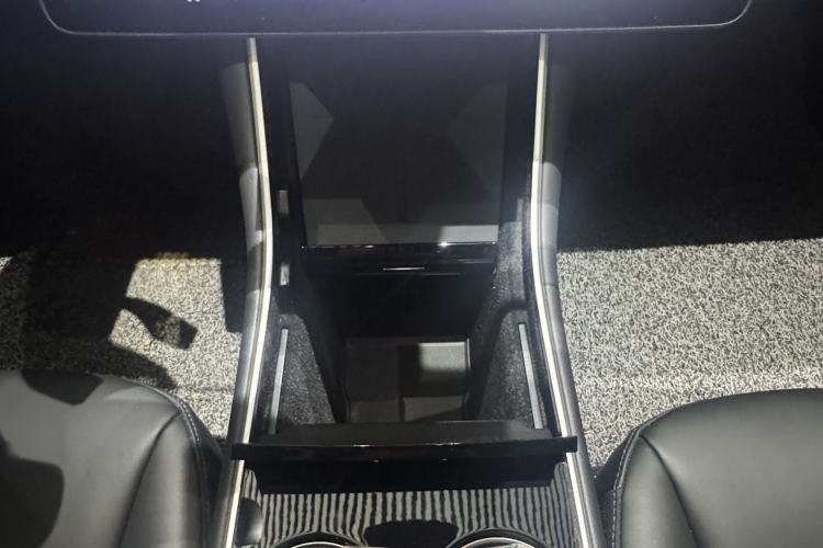 Used Tesla Model 3 2019 Standard Range Rear-Drive Upgraded Version Interior 7