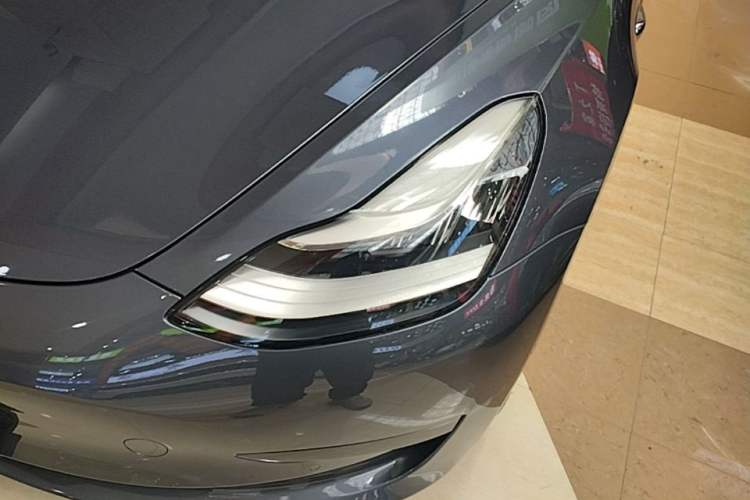 Used Tesla Model 3 2019 Standard Range Rear-Drive Upgraded Version Left Front Headlight
