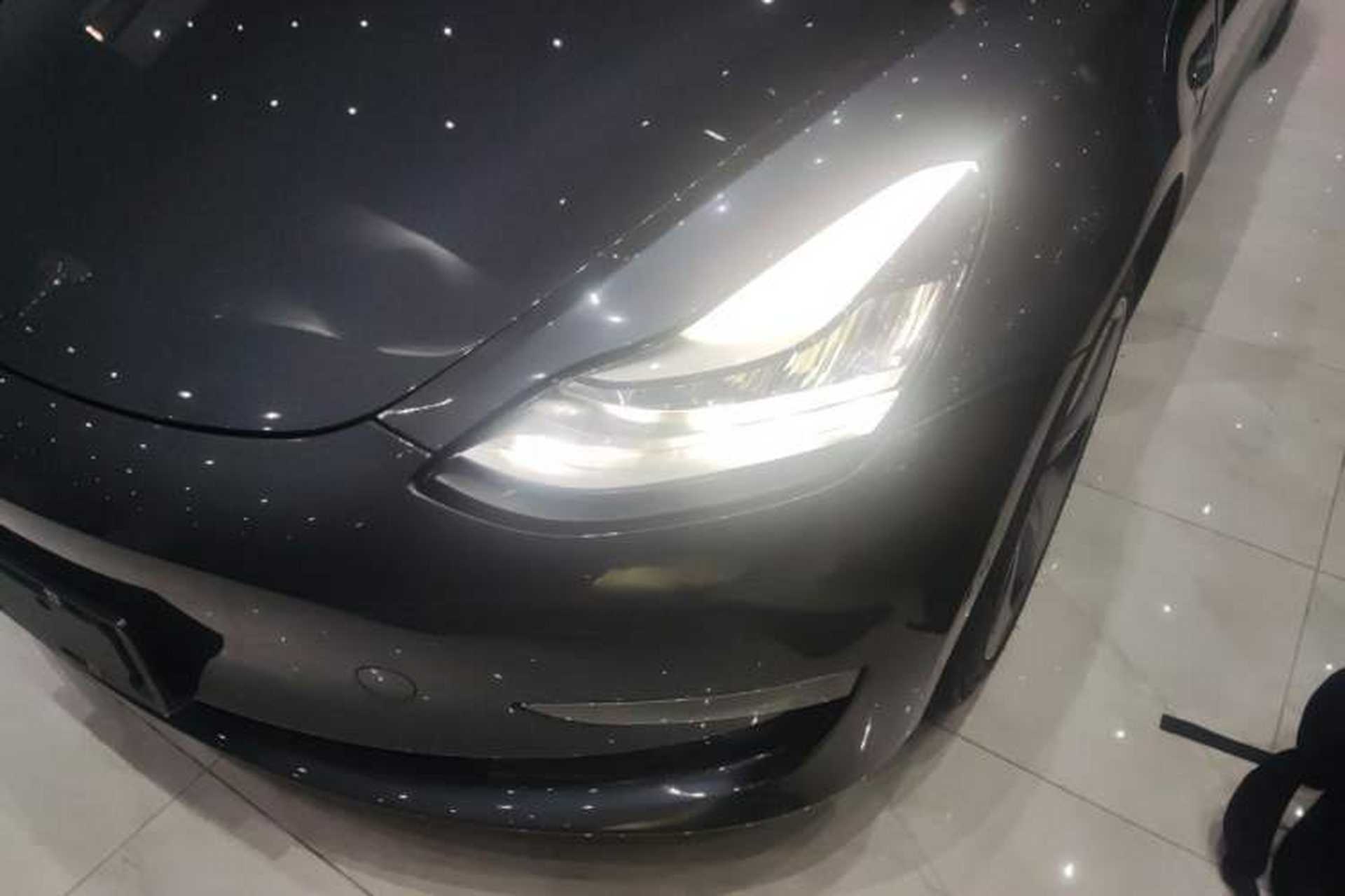 Used Tesla Model 3 2019 Long-Range All-Wheel-Drive Version Left Front Headlight
