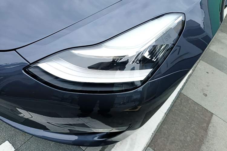 Used Tesla Model 3 2019 Long-Range Rear-Wheel-Drive Version Left Front Headlight