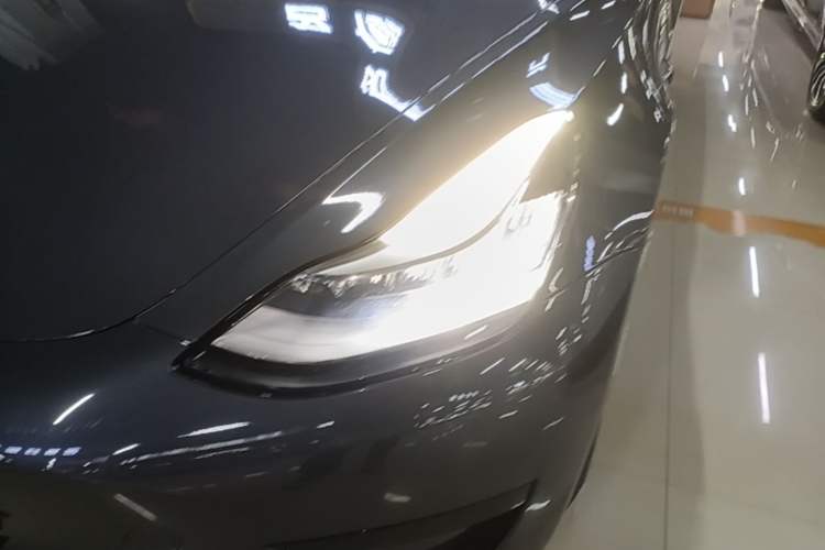 Used Tesla Model 3 2019 Standard Range Rear-Drive Upgraded Version Left Front Headlight
