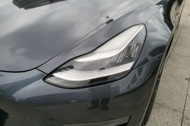 Used Tesla Model 3 2019 Performance High-Performance All-Wheel-Drive Version Left Front Headlight