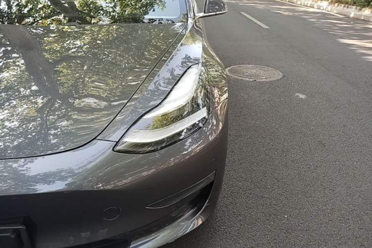 Used Tesla Model 3 2019 Long-Range Rear-Wheel-Drive Version Left Front Headlight