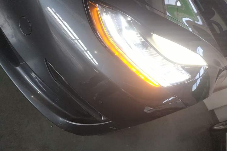 Used Tesla Model 3 2019 Long-Range Rear-Wheel-Drive Version Left Front Headlight