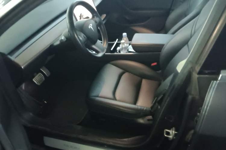 Used Tesla Model 3 2019 Performance High-Performance All-Wheel-Drive Version Left Front Seat