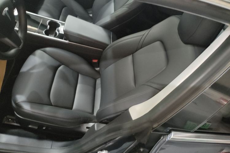 Used Tesla Model 3 2019 Long-Range Rear-Wheel-Drive Version Left Front Seat