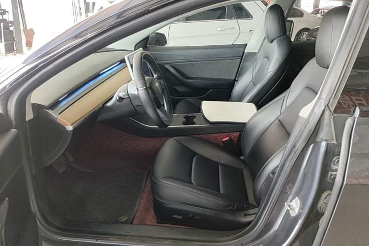 Used Tesla Model 3 2019 Standard Range Rear-Drive Upgraded Version Left Front Seat