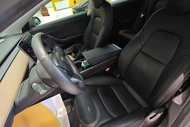 Used Tesla Model 3 2019 Performance High-Performance All-Wheel-Drive Version Left Front Seat