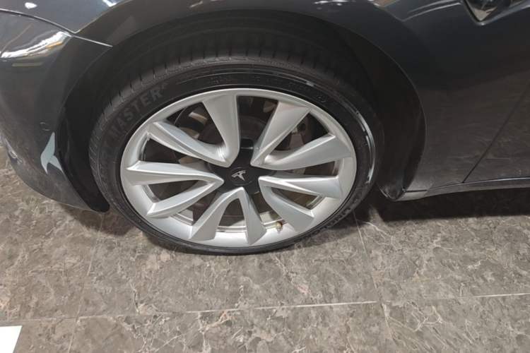 Used Tesla Model 3 2019 Standard Range Rear-Drive Upgraded Version Left Front Wheel Hub