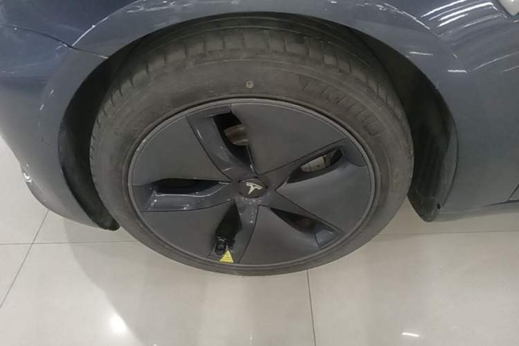 Used Tesla Model 3 2019 Standard Range Rear-Drive Upgraded Version Left Front Wheel Hub