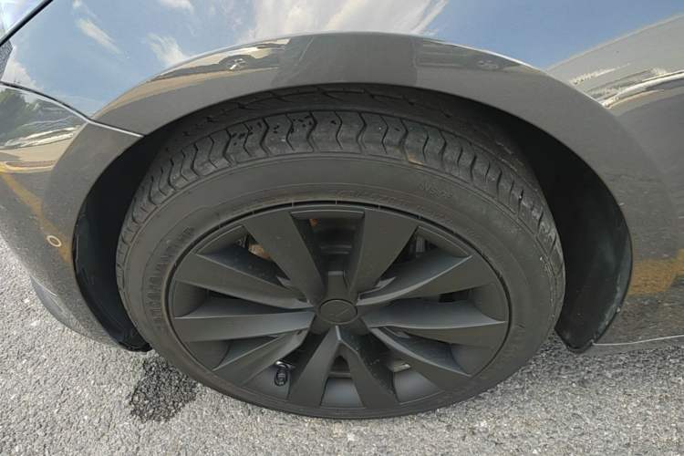 Used Tesla Model 3 2019 Standard Range Rear-Drive Upgraded Version Left Front Wheel Hub