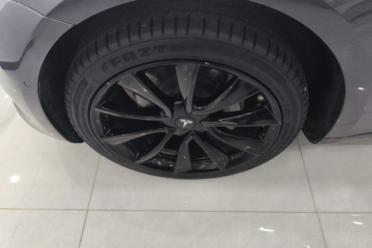 Used Tesla Model 3 2019 Standard Range Rear-Drive Upgraded Version Left Front Wheel Hub