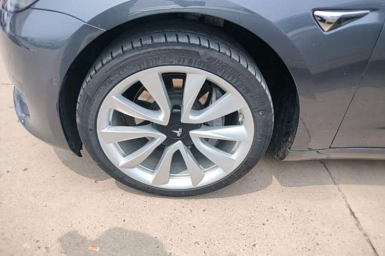 Used Tesla Model 3 2019 Standard Range Rear-Drive Upgraded Version Left Front Wheel Hub