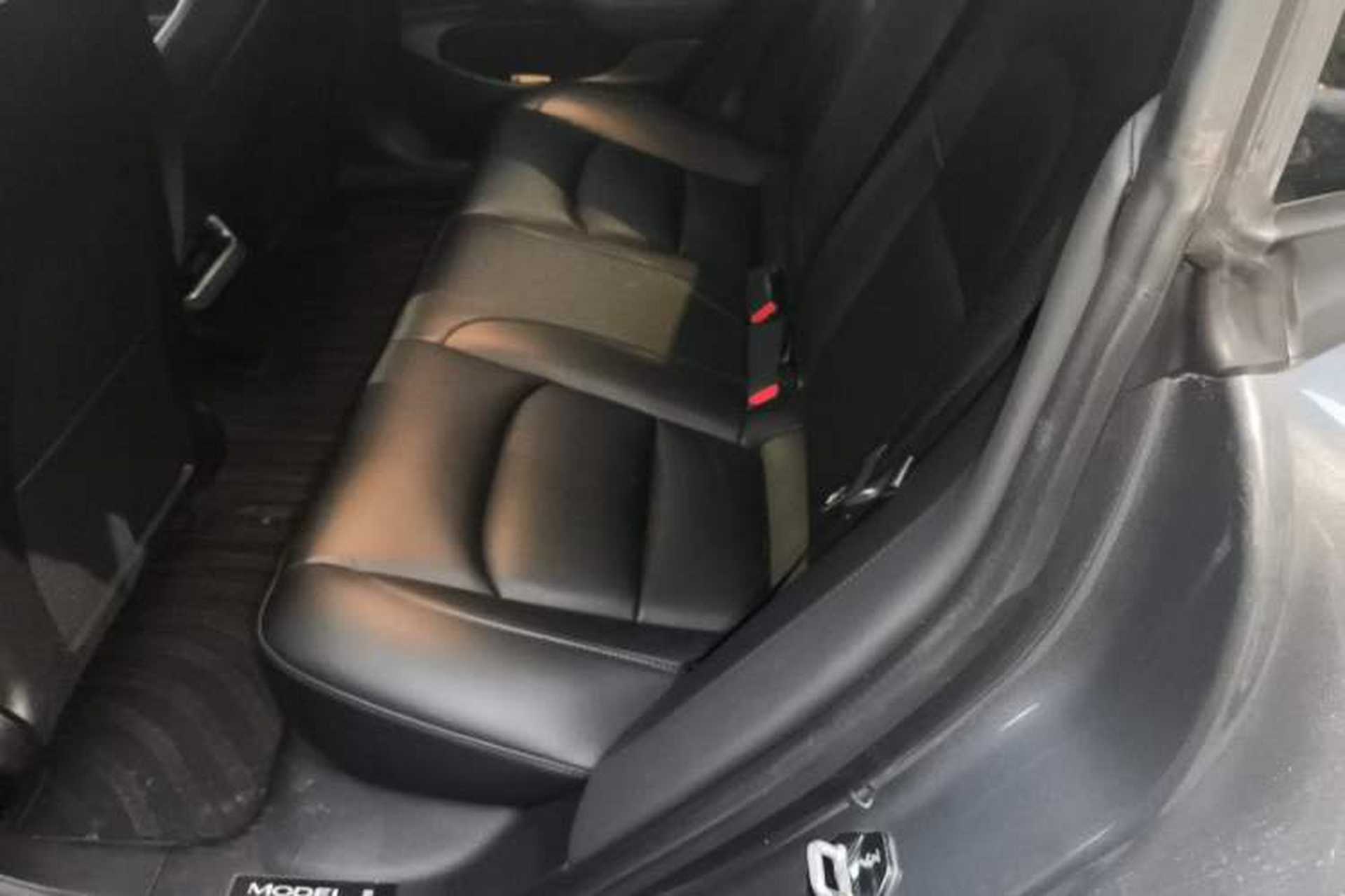 Used Tesla Model 3 2019 Standard Range Rear-Drive Upgraded Version Left Rear Seat