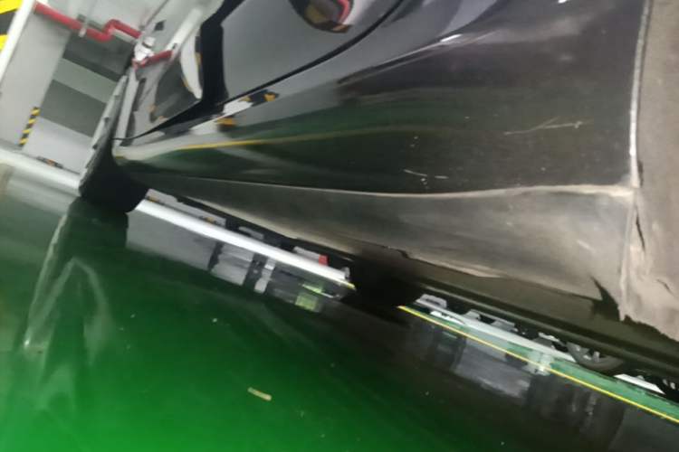 Used Tesla Model 3 2019 Standard Range Rear-Drive Upgraded Version Left Side Sill