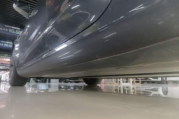 Used Tesla Model 3 2019 Standard Range Rear-Drive Upgraded Version Left Side Sill