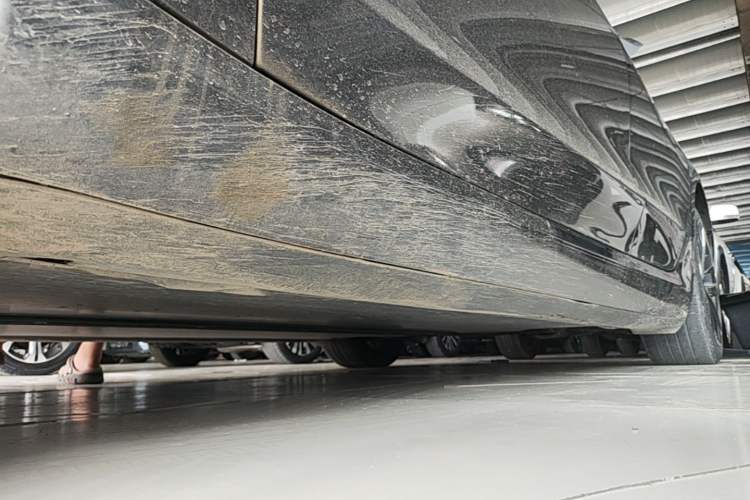 Used Tesla Model 3 2019 Standard Range Rear-Drive Upgraded Version Left Side Sill