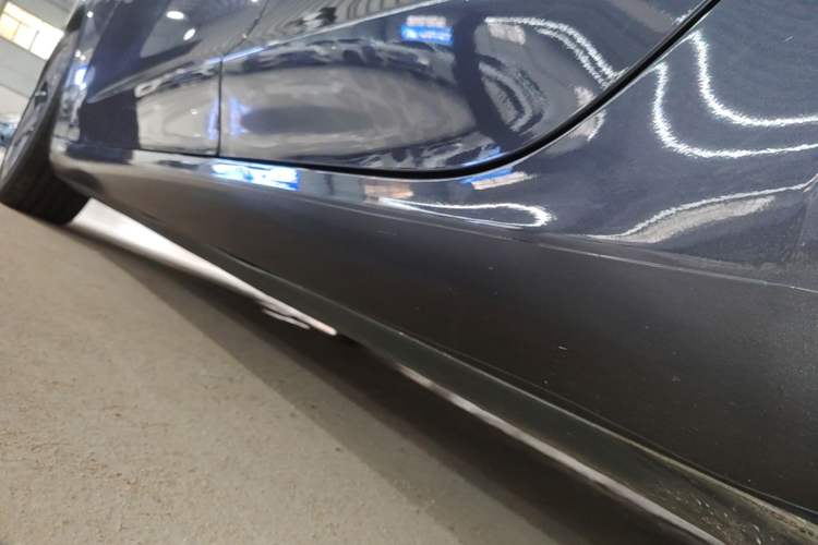 Used Tesla Model 3 2019 Standard Range Rear-Drive Upgraded Version Left Side Sill
