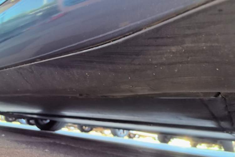 Used Tesla Model 3 2019 Standard Range Rear-Drive Upgraded Version Left Side Sill