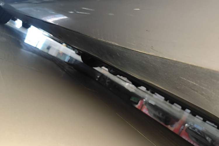 Used Tesla Model 3 2019 Standard Range Rear-Drive Upgraded Version Left Side Sill