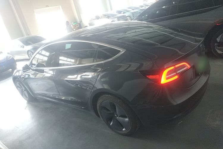 Used Tesla Model 3 2019 Long-Range Rear-Wheel-Drive Version Left Side