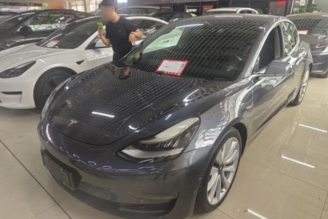 Used Tesla Model 3 2019 Long-Range All-Wheel-Drive Version