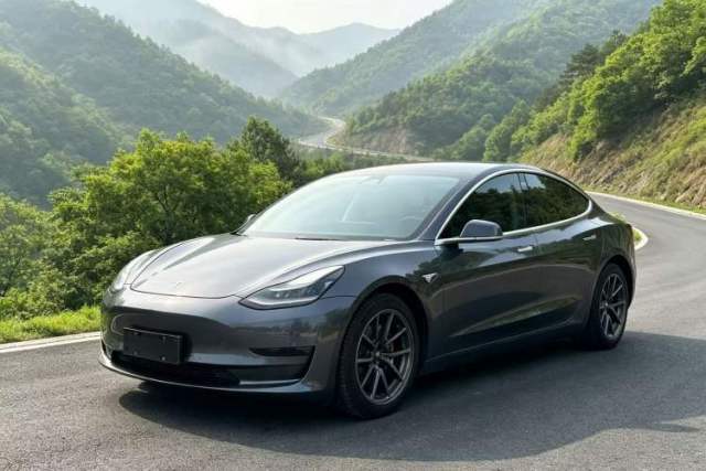 Used Tesla Model 3 2019 Standard Range Rear-Drive Upgraded Version