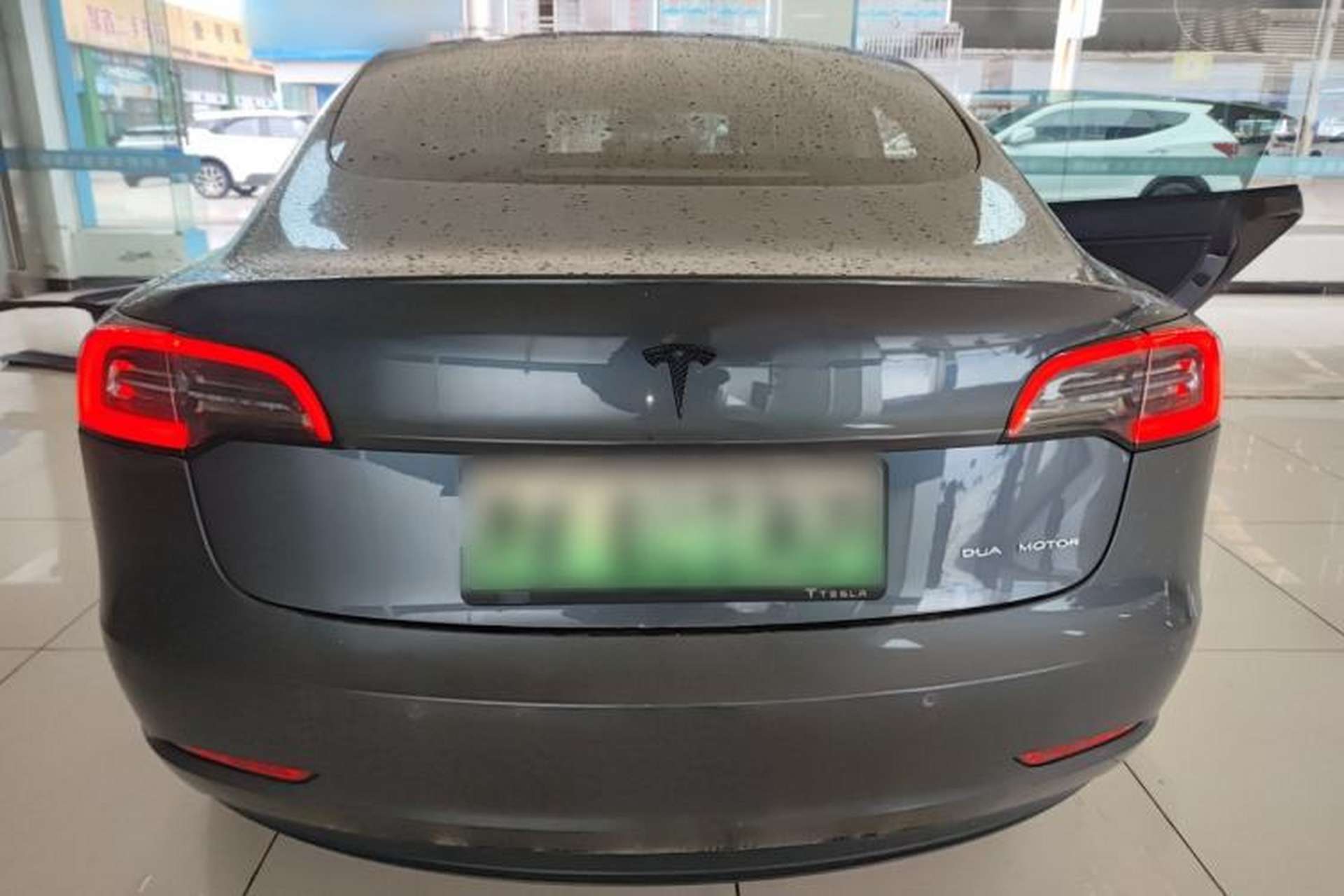 Used Tesla Model 3 2019 Long-Range All-Wheel-Drive Version Rear
