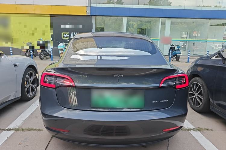 Used Tesla Model 3 2019 Long-Range All-Wheel-Drive Version Rear