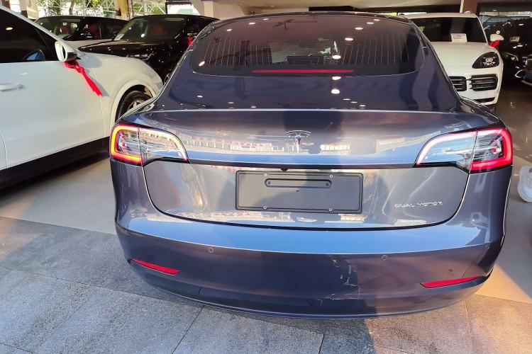 Used Tesla Model 3 2019 Long-Range All-Wheel-Drive Version Rear