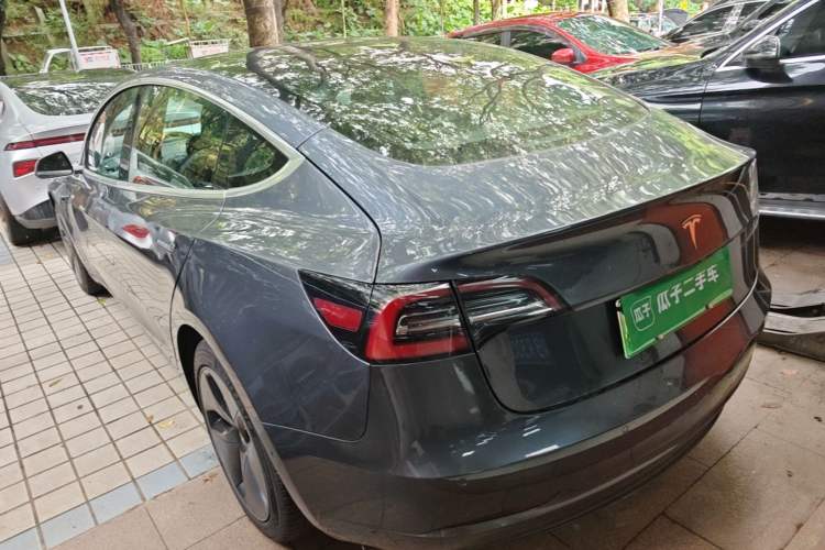 Used Tesla Model 3 2019 Long-Range Rear-Wheel-Drive Version Rear Left 45 Deg