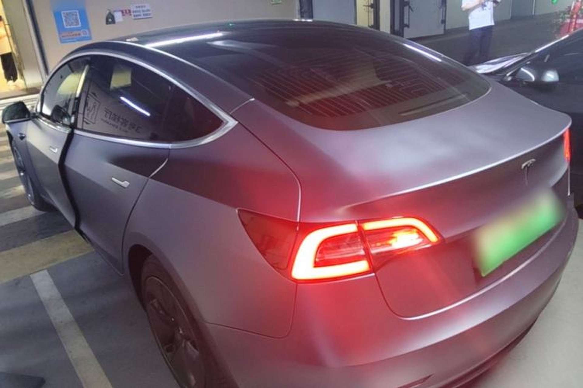 Used Tesla Model 3 2019 Long-Range Rear-Wheel-Drive Version Rear Left 45 Deg