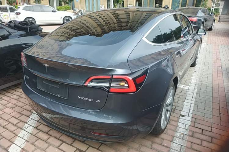 Used Tesla Model 3 2019 Standard Range Rear-Drive Upgraded Version Rear Right 45 Deg