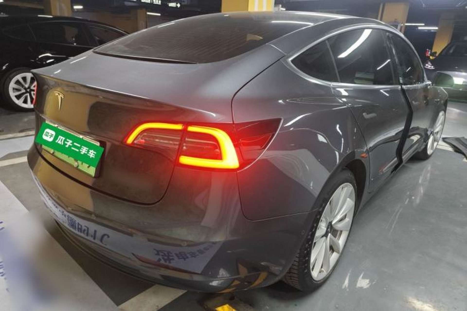 Used Tesla Model 3 2019 Standard Range Rear-Drive Upgraded Version Rear Right 45 Deg