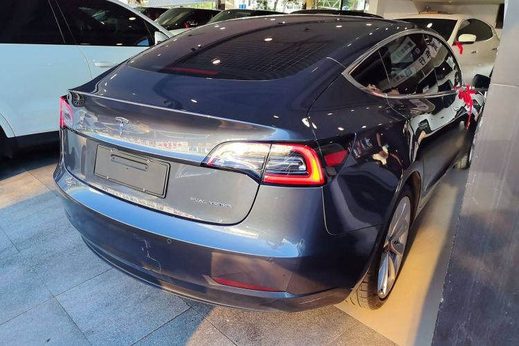 Used Tesla Model 3 2019 Long-Range All-Wheel-Drive Version Rear Right 45 Deg