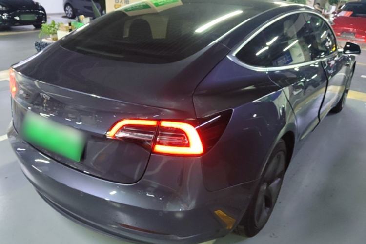 Used Tesla Model 3 2019 Long-Range Rear-Wheel-Drive Version Rear Right 45 Deg