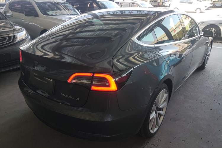 Used Tesla Model 3 2019 Standard Range Rear-Drive Upgraded Version Rear Right 45 Deg