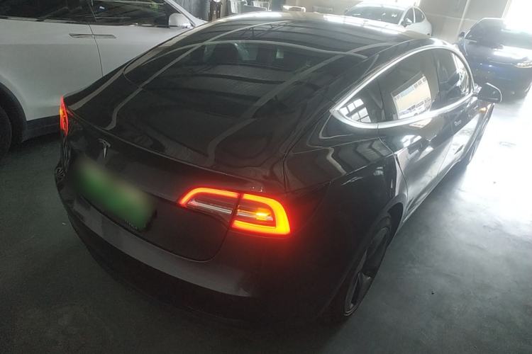Used Tesla Model 3 2019 Long-Range Rear-Wheel-Drive Version Rear Right 45 Deg