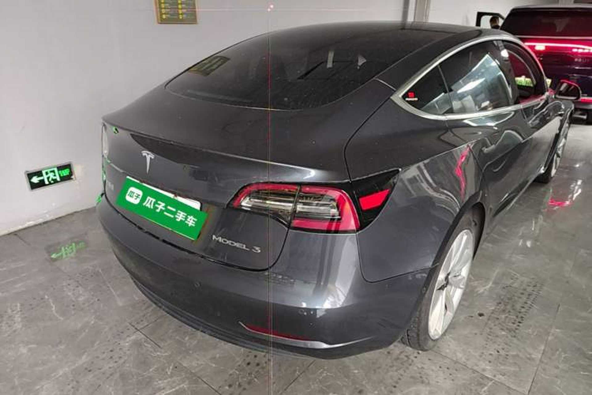 Used Tesla Model 3 2019 Standard Range Rear-Drive Upgraded Version Rear Right 45 Deg